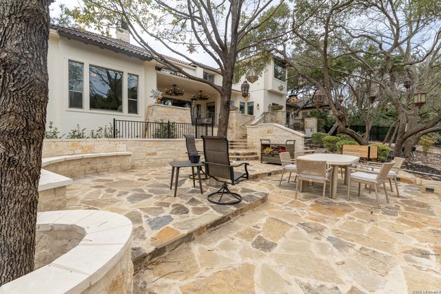 72 ETON GREEN CIR, San Antonio, TX 78257