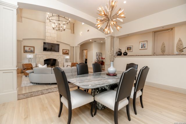 72 ETON GREEN CIR, San Antonio, TX 78257
