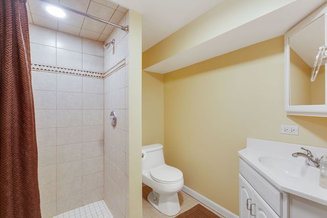 2665 CRESTWOOD Lane, Riverwoods, IL 60015