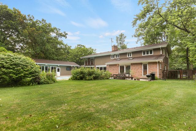 2665 CRESTWOOD Lane, Riverwoods, IL 60015