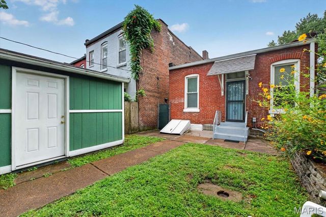 3734 Texas Avenue, St Louis, MO 63118