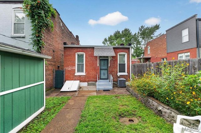 3734 Texas Avenue, St Louis, MO 63118
