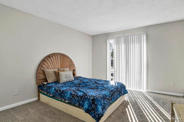 4730 Huron Dr, Pensacola, FL 32507