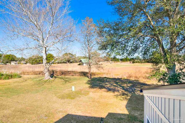 4730 Huron Dr, Pensacola, FL 32507