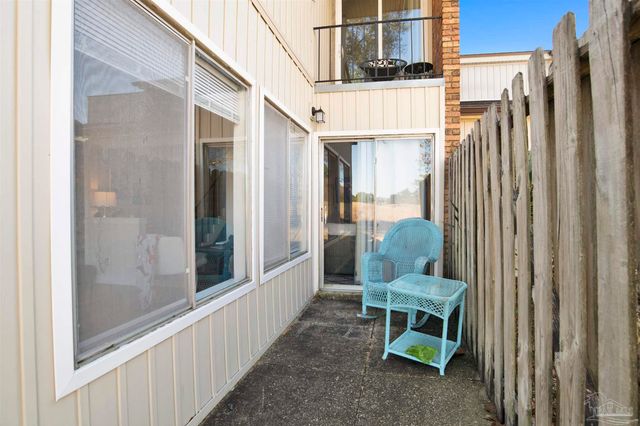 4730 Huron Dr, Pensacola, FL 32507