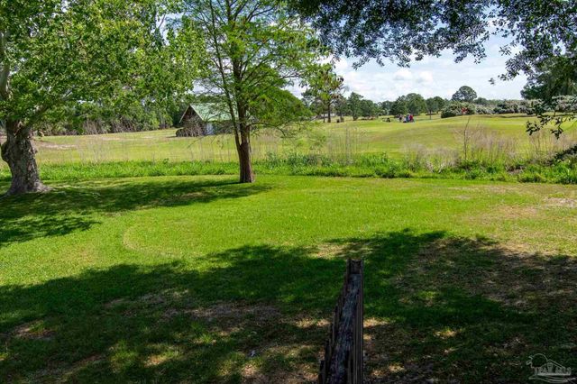 4730 Huron Dr, Pensacola, FL 32507