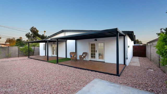 2108 W Virginia Avenue, Phoenix, AZ 85009