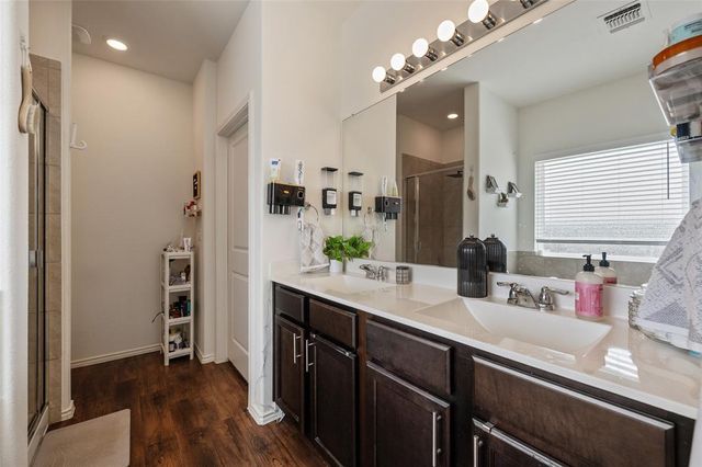 7304 Fall Ray DR, Del Valle, TX 78617