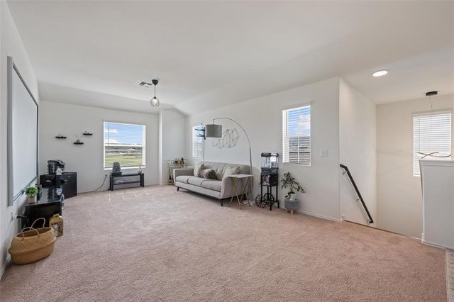 7304 Fall Ray DR, Del Valle, TX 78617