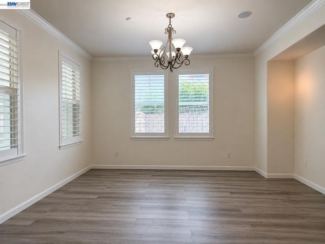 726 S Escuela Dr, Mountain House, CA 95391