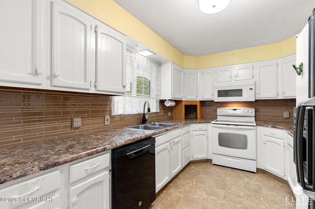 21626 Tarika Avenue, Chugiak, AK 99567
