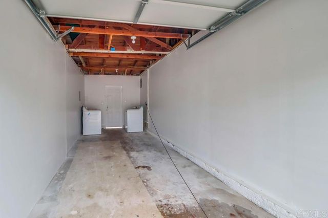 9263 Earl St., La Mesa, CA 91942