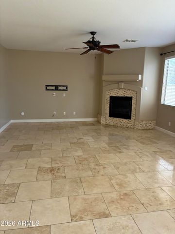 2913 E TULSA Street, Chandler, AZ 85225