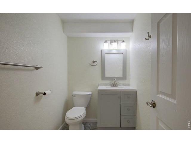 805 Summer Hawk Dr 27, Longmont, CO 80504
