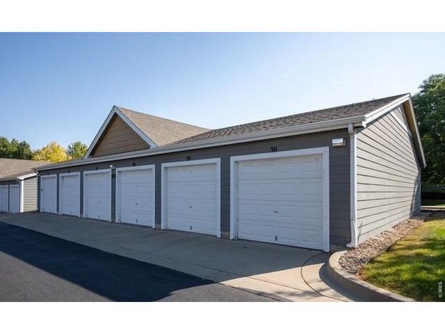 805 Summer Hawk Dr 27, Longmont, CO 80504
