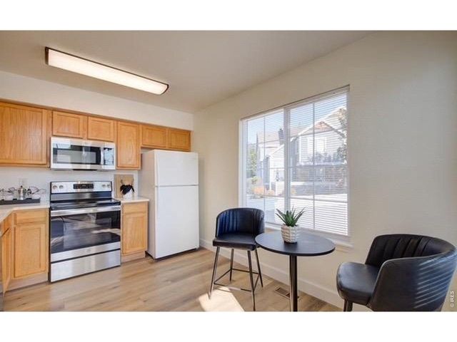 805 Summer Hawk Dr 27, Longmont, CO 80504