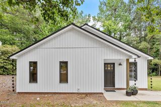 5823 Hadrian Drive, Durham, NC 27703