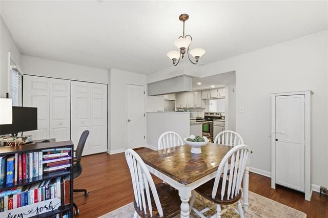 5136 Afton Way SE, Smyrna, GA 30080