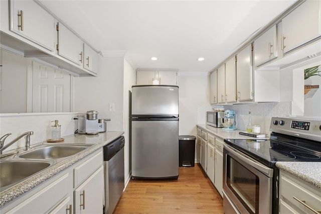 5136 Afton Way SE, Smyrna, GA 30080