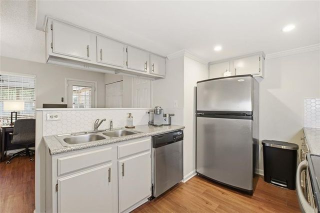 5136 Afton Way SE, Smyrna, GA 30080