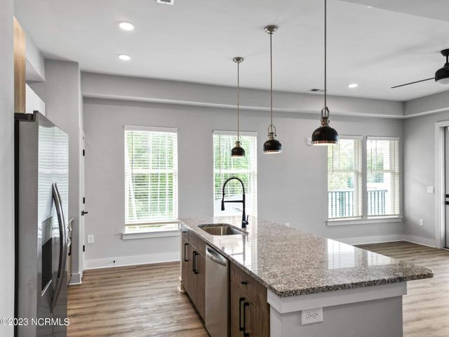 4711 Azalea Landing Drive Eva, Wilmington, NC 28405