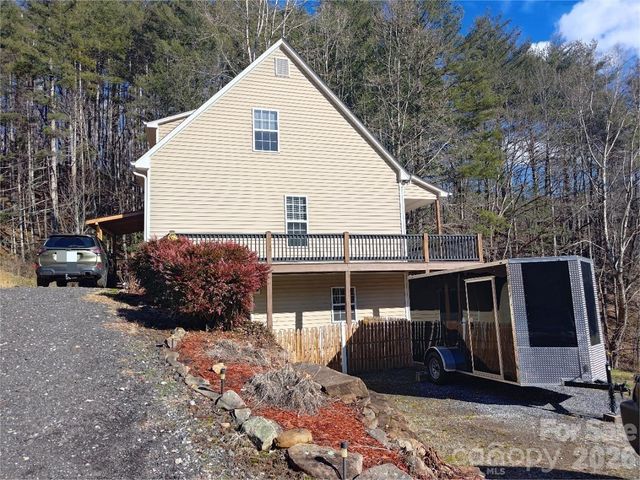 210 Triple Fork Road, Cullowhee, NC 28723