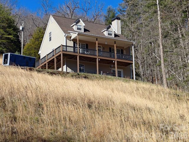 210 Triple Fork Road, Cullowhee, NC 28723