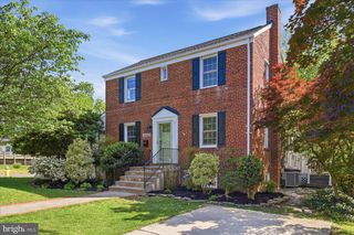 4444 20TH RD N, Arlington, VA 22207
