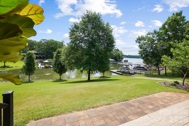 2354 Valelake Road, York, SC 29745