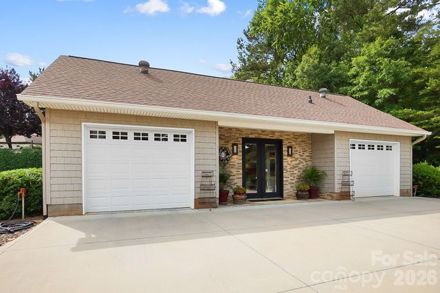 2354 Valelake Road, York, SC 29745