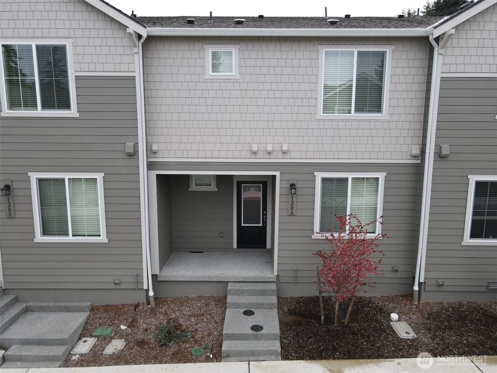 1206 E 53rd Street, Tacoma, WA 98404