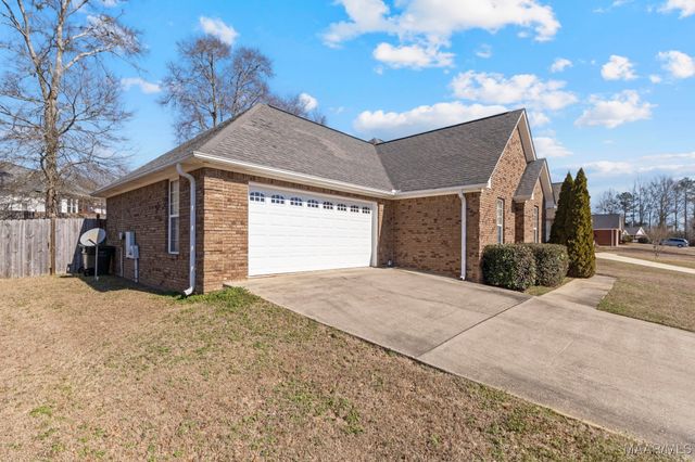 2027 Maplewood Lane, Clanton, AL 35045