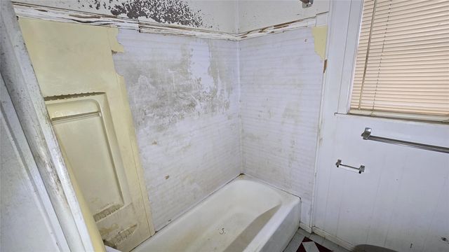 103 Long Drive, Baytown, TX 77521