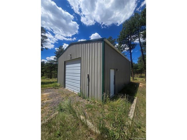 40683 Topaz Dr, Deer Trail, CO 80105