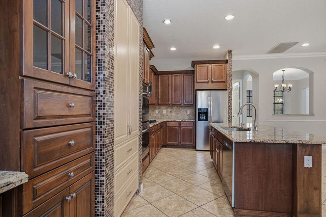 8105 FERENTINO Pass, Delray Beach, FL 33446