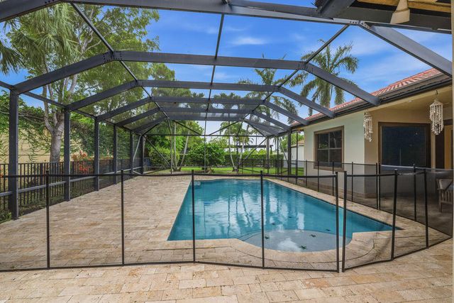 8105 FERENTINO Pass, Delray Beach, FL 33446