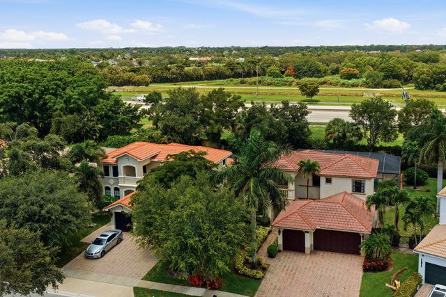 8105 FERENTINO Pass, Delray Beach, FL 33446