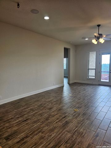 29024 Throssel Ln, San Antonio, TX 78260