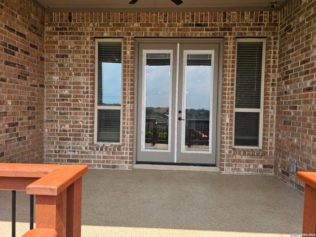 29024 Throssel Ln, San Antonio, TX 78260