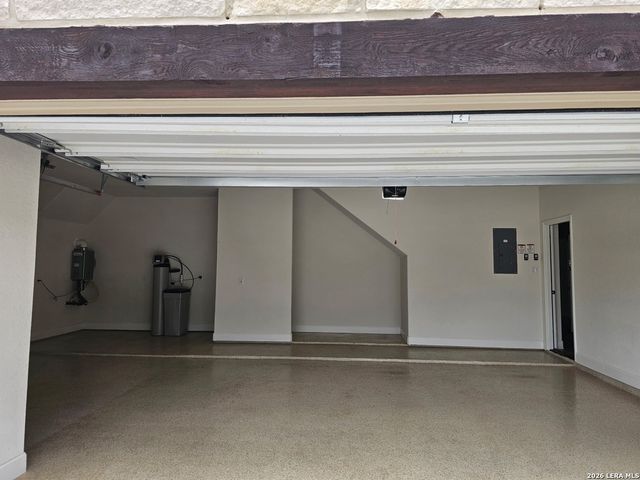 29024 Throssel Ln, San Antonio, TX 78260