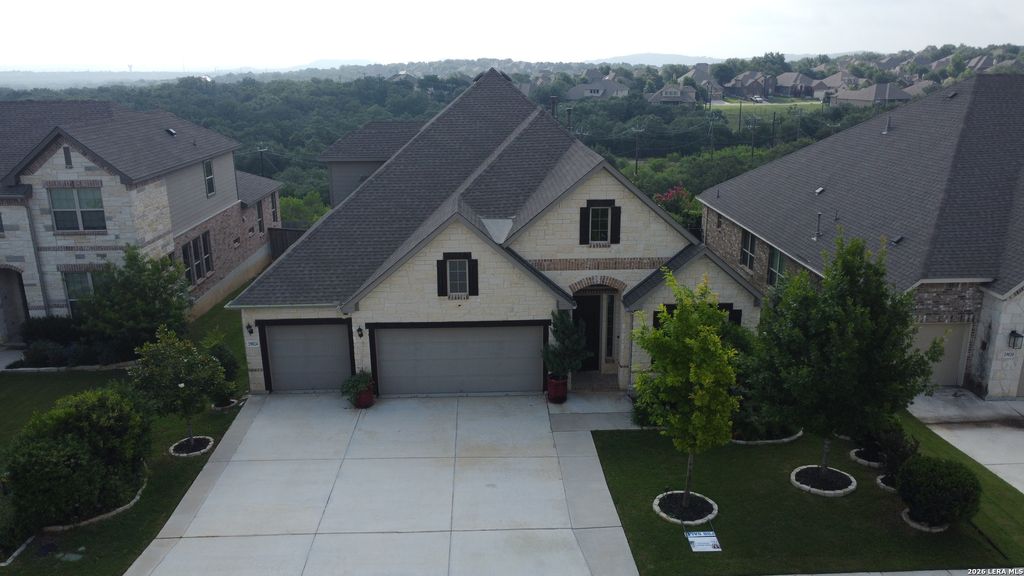 29024 Throssel Ln, San Antonio, TX 78260