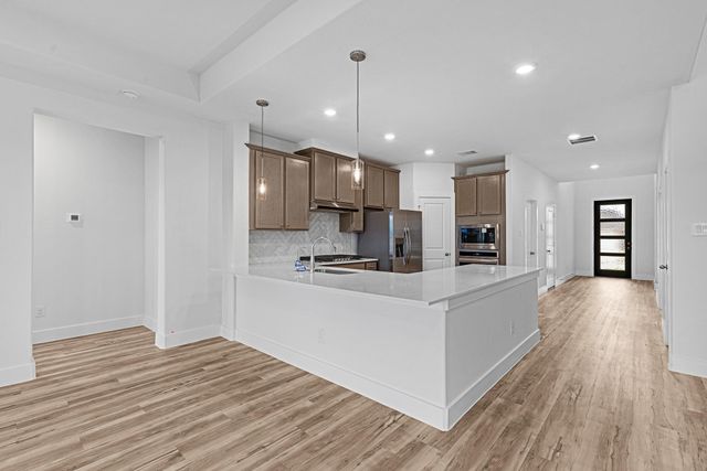 2727 Sellers Island Drive, League City, TX 77573