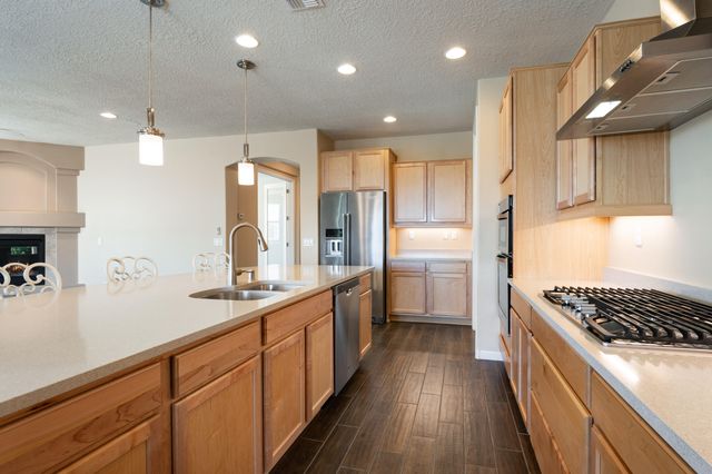 2100 Cave Creek Lane NW, Albuquerque, NM 87120