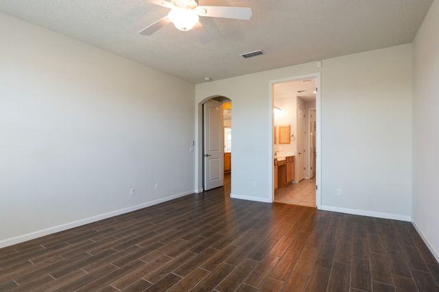 2100 Cave Creek Lane NW, Albuquerque, NM 87120