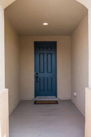 2100 Cave Creek Lane NW, Albuquerque, NM 87120