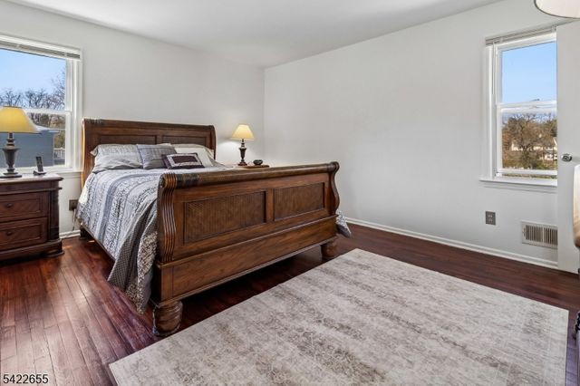 372 W Point Ave, Franklin Twp., NJ 08873