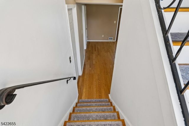 372 W Point Ave, Franklin Twp., NJ 08873