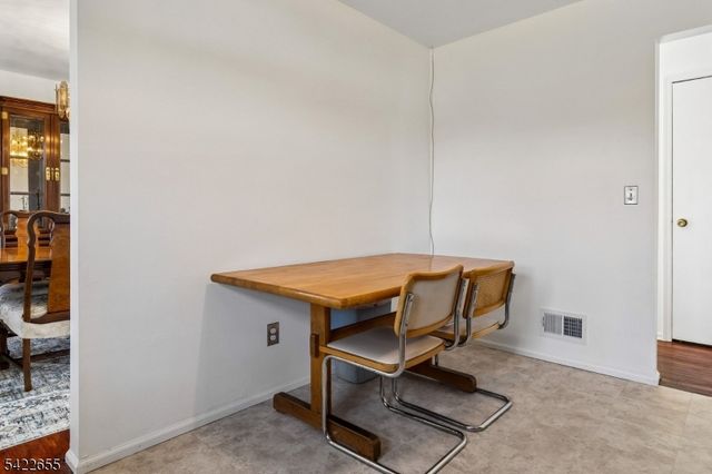 372 W Point Ave, Franklin Twp., NJ 08873