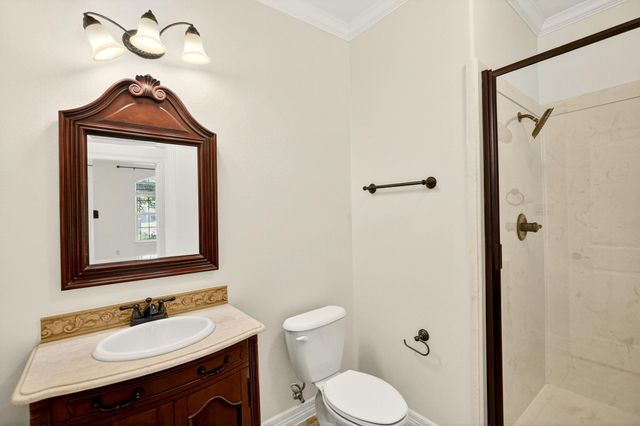 5308 Quaker Ridge Court, College Station, TX 77845