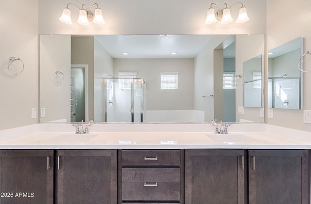 4737 E BARBARITA Avenue E, Gilbert, AZ 85234